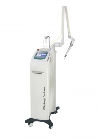 Surgical Laser CO 2 CTL 1401 - Azuryt Duo 10600nm - 30W + 635nm - 150mW